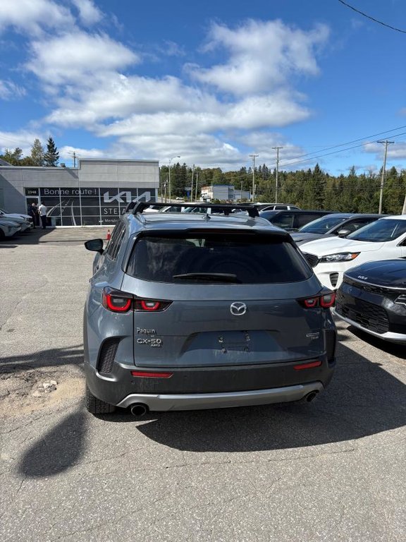 Mazda CX-50 MERIDIAN EDITION AWD INT BRUN**JAMAIS ACCIDENTÉ**TOIT OUVRANT PANORAMIQUE**CUIR**VOLANT CHAUFFANT** 2024 à Montréal, Québec - 5 - w1024h768px