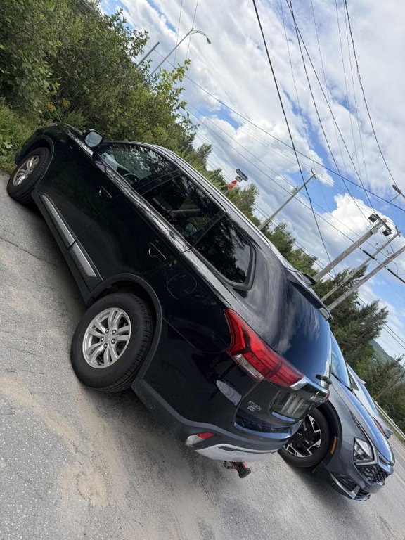 2019 Mitsubishi Outlander SE AWD**JAMAIS ACCIDENTÉ**6 CYL** AIR CLIM**SIÈGES CHAUFFANTS**HITCH** in Montréal, Quebec - 3 - w1024h768px