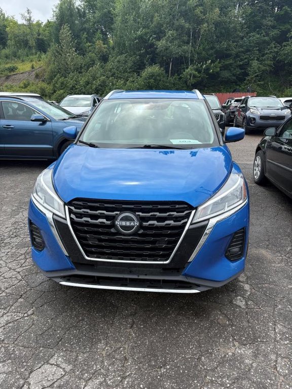 2023 Nissan Kicks SV**JAMAIS ACCIENTÉ**SPECIAL EDITION ALL BLACK**SIÈGES CHAUFFANTS**MAGS in Montréal, Quebec - 4 - w1024h768px