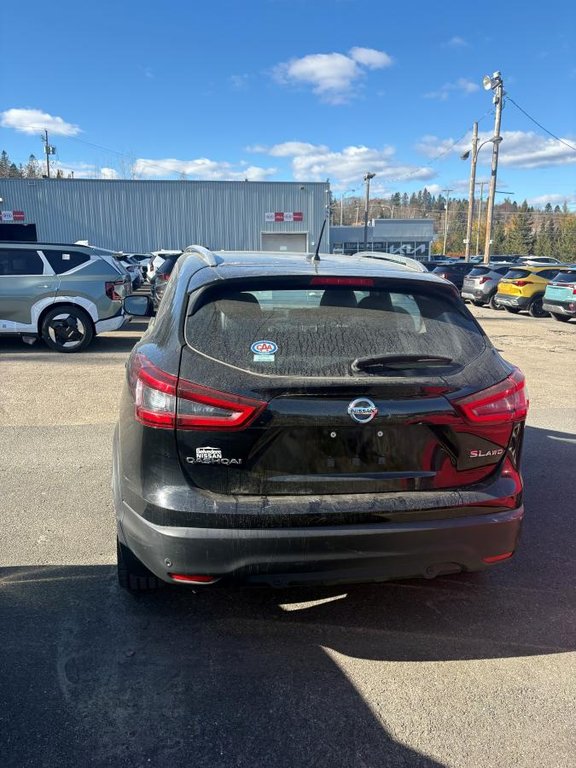Nissan Qashqai SL AWD**JAMAIS ACCIDENTÉ**TOIT OUVRANT**CUIR**VOLANT CHAUFFANT**BANCS ÉLECTRIQUES** 2020 à Montréal, Québec - 5 - w1024h768px