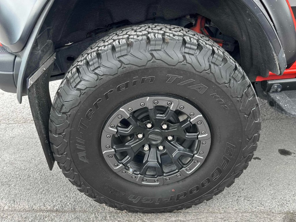 Ford Bronco Raptor Lux Package 2023 à St-Jean-Sur-Richelieu, Québec - 4 - w1024h768px