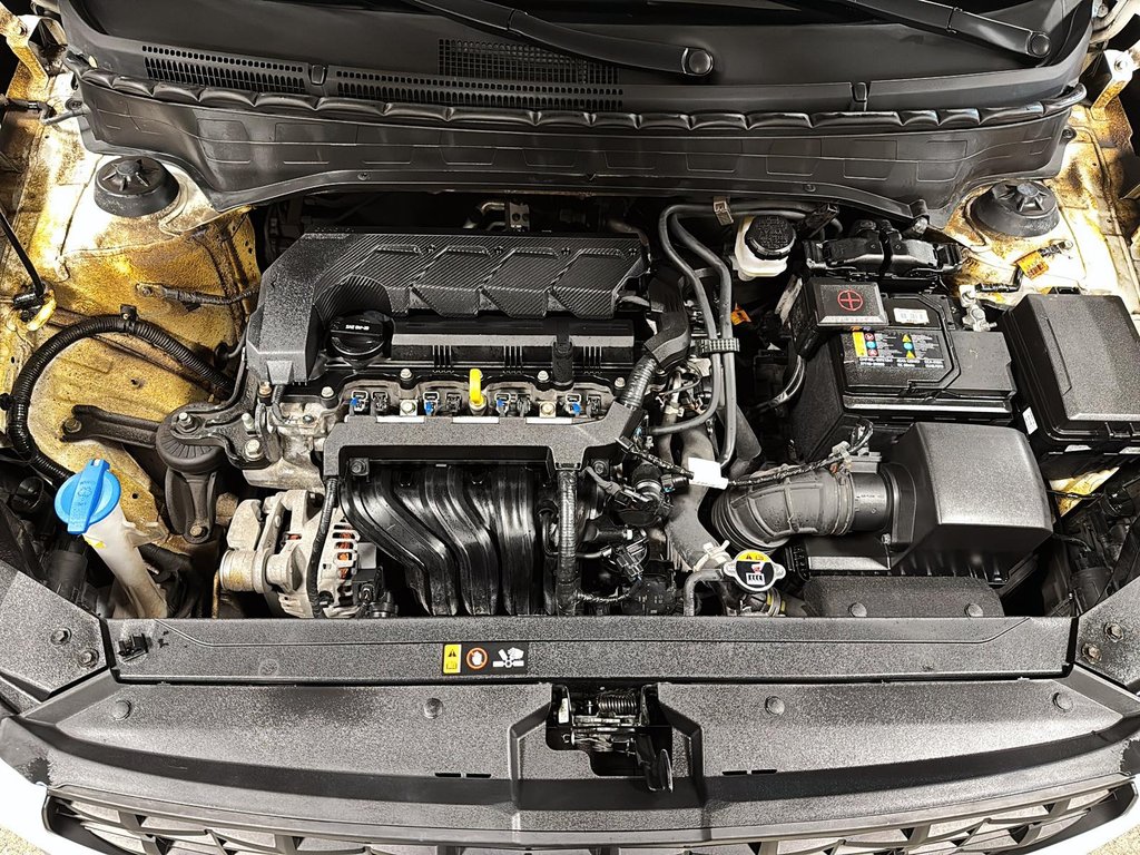 2022 Hyundai Venue Essential-7