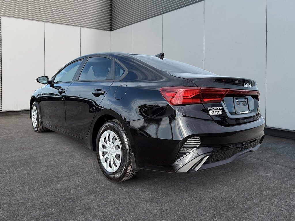 2022 Kia Forte LX-3