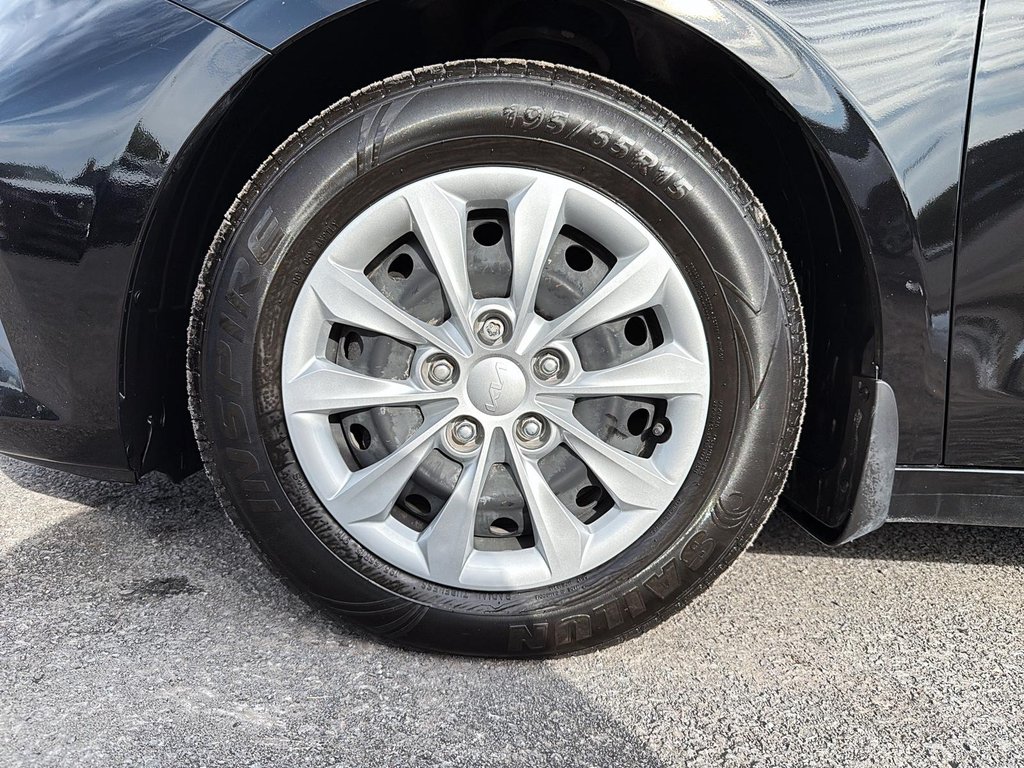 2022 Kia Forte LX-6