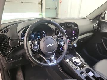 2023 Kia SOUL EV LIMITED-6