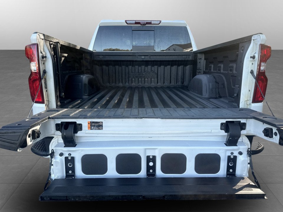 2024 Chevrolet Silverado 1500 High Country, keyless entry, Remote Start, BT in COLDBROOK, Nova Scotia - 13 - w1024h768px
