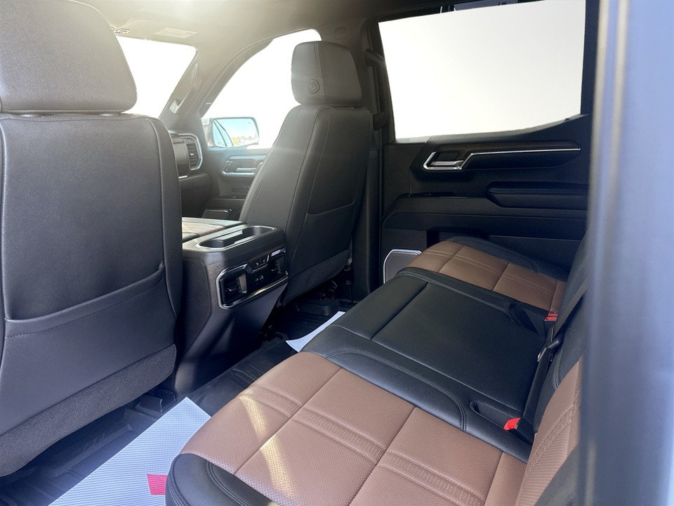 2024 Chevrolet Silverado 1500 High Country, keyless entry, Remote Start, BT in COLDBROOK, Nova Scotia - 12 - w1024h768px