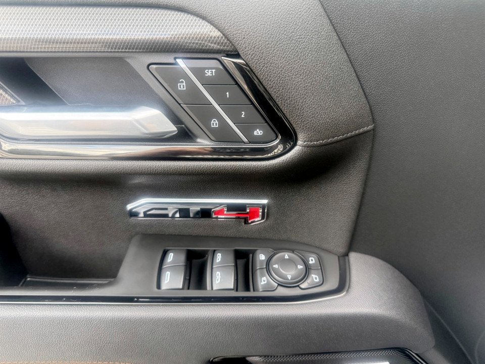 2026 GMC Sierra 1500 AT4, keyless entry, Remote Start, Bluetooth in Kentville, Nova Scotia - 8 - w1024h768px