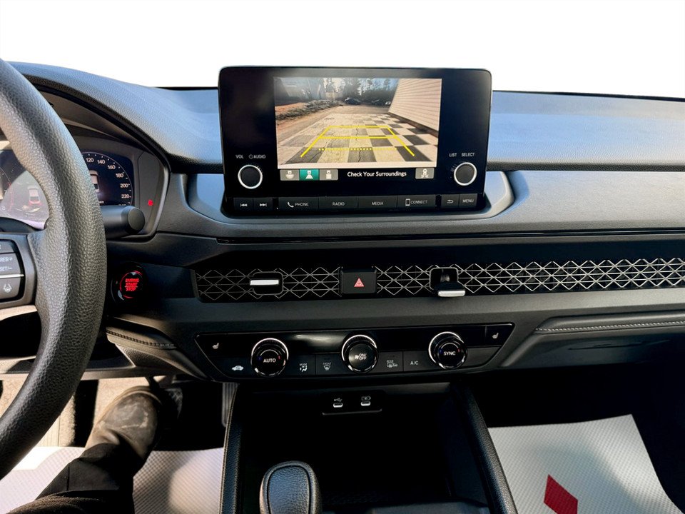 2023 Honda Accord Sedan EX, keyless entry, backup camera, Bluetooth in COLDBROOK, Nova Scotia - 12 - w1024h768px
