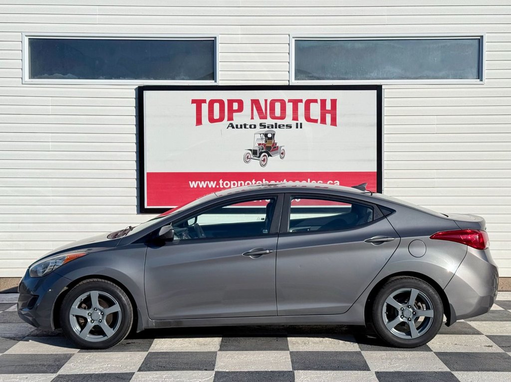 2013 Hyundai Elantra GL | FM/CD/Bluetooth, Heated Seats, Power Windows in COLDBROOK, Nova Scotia - 25 - w1024h768px