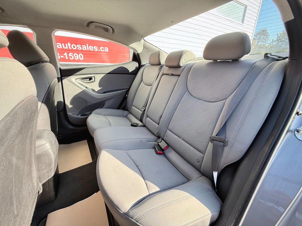 2013 Hyundai Elantra GL | FM/CD/Bluetooth, Heated Seats, Power Windows in COLDBROOK, Nova Scotia - 19 - w1024h768px