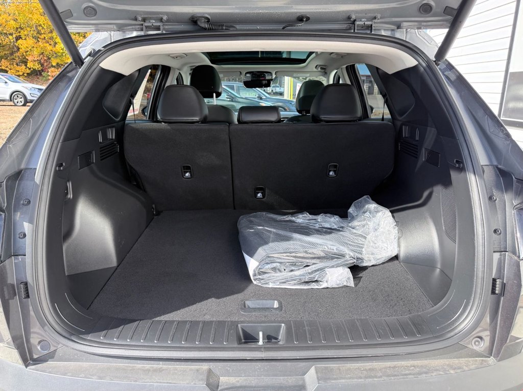 Hyundai Tucson Hybrid Luxury | Sunroof, Power Seats, Reverse Camera 2023 à COLDBROOK, Nouvelle-Écosse - 23 - w1024h768px