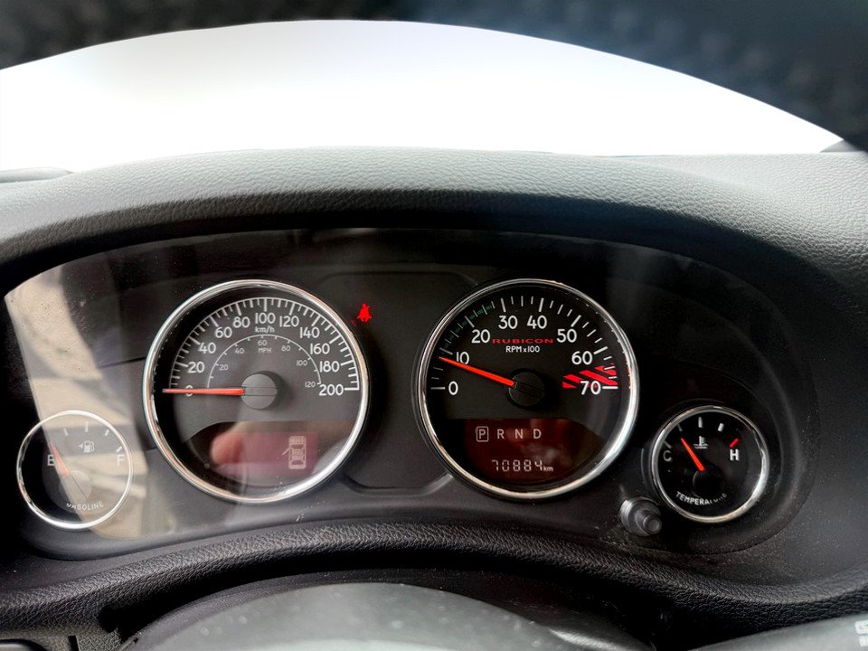 2018 Jeep Wrangler JK Unlimited Rubicon, keyless entry, Cruise control, Bluetooth in COLDBROOK, Nova Scotia - 10 - w1024h768px