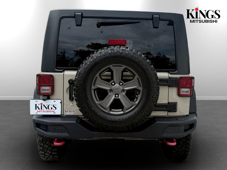 2018 Jeep Wrangler JK Unlimited Rubicon, keyless entry, Cruise control, Bluetooth in COLDBROOK, Nova Scotia - 5 - w1024h768px