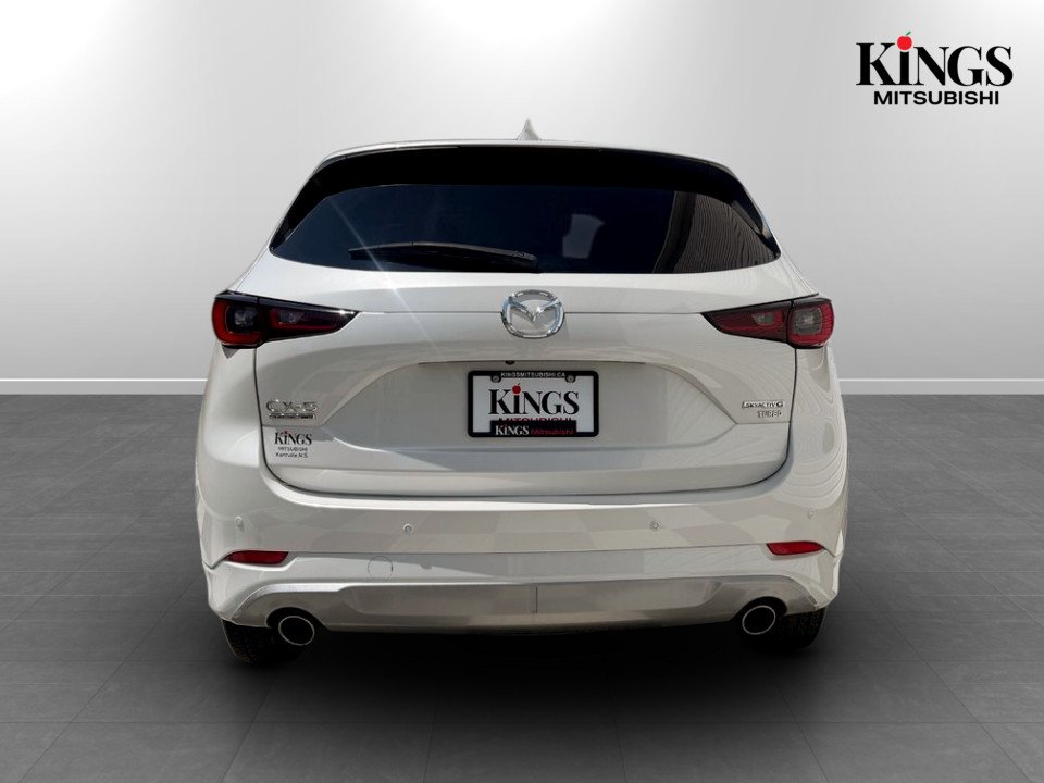 2025 Mazda CX-5 Signature, keyless entry, backup camera, Bluetooth in Kentville, Nova Scotia - 5 - w1024h768px