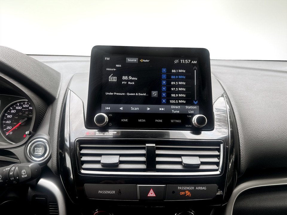 2024 Mitsubishi Eclipse Cross noir, keyless entry, backup camera, Bluetooth in COLDBROOK, Nova Scotia - 9 - w1024h768px