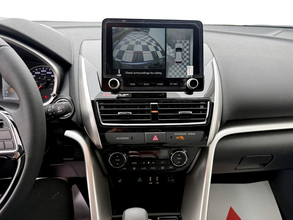 2026 Mitsubishi Eclipse Cross GT S-AWC in Kentville, Nova Scotia - 12 - w1024h768px