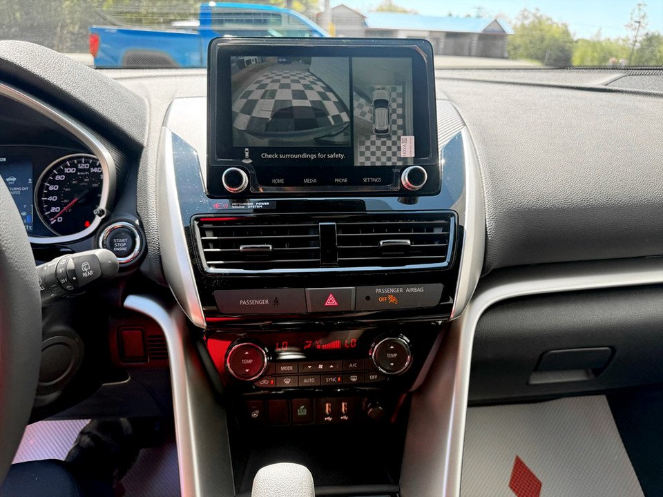 2026 Mitsubishi Eclipse Cross GT S-AWC in Kentville, Nova Scotia - 12 - w1024h768px