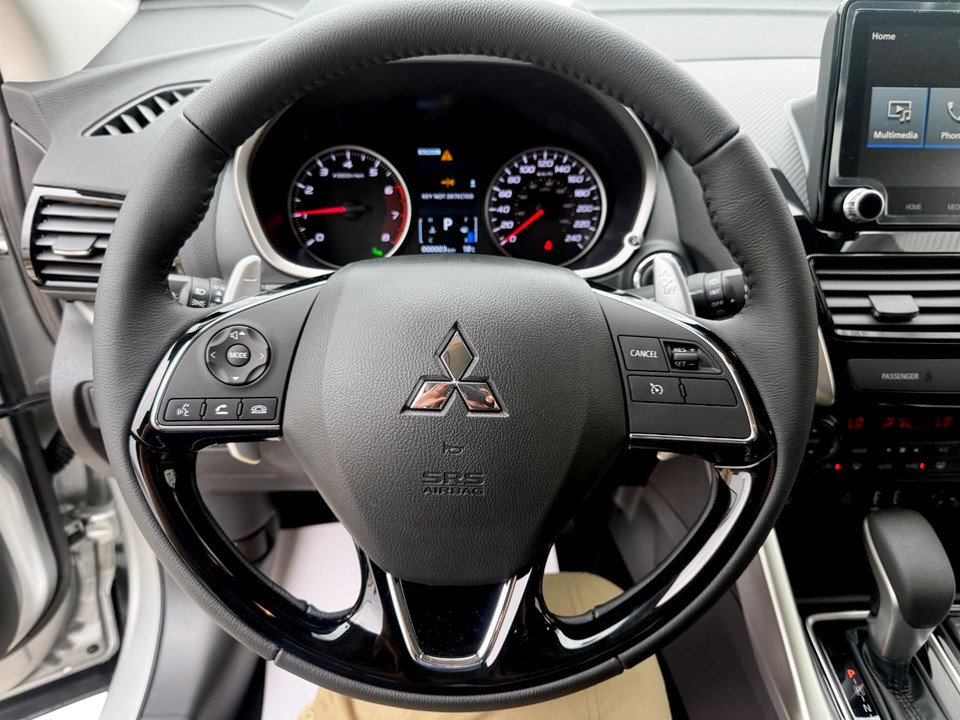 2026 Mitsubishi Eclipse Cross SE S-AWC in Kentville, Nova Scotia - 10 - w1024h768px