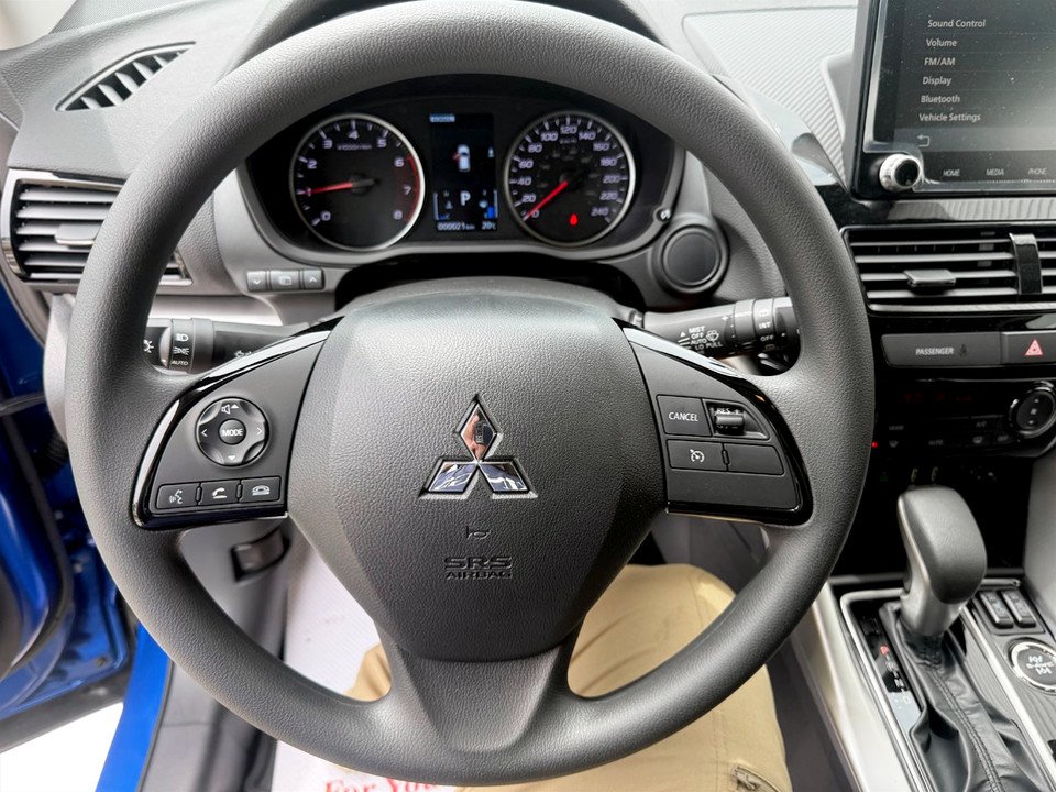 2026 Mitsubishi Eclipse Cross ES S-AWC in Kentville, Nova Scotia - 10 - w1024h768px