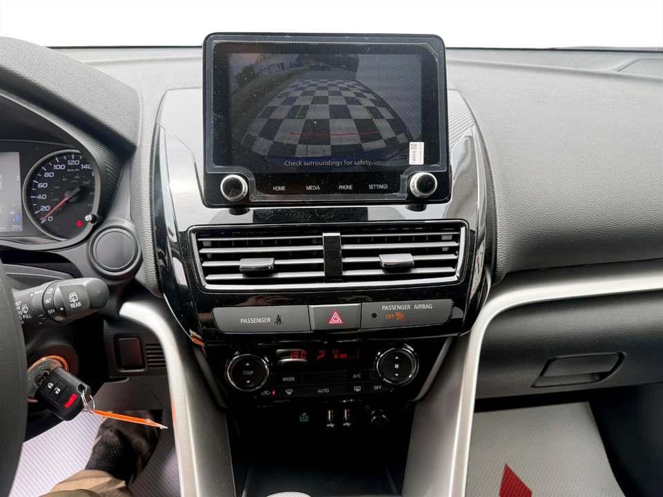 2026 Mitsubishi Eclipse Cross ES S-AWC in Kentville, Nova Scotia - 12 - w1024h768px