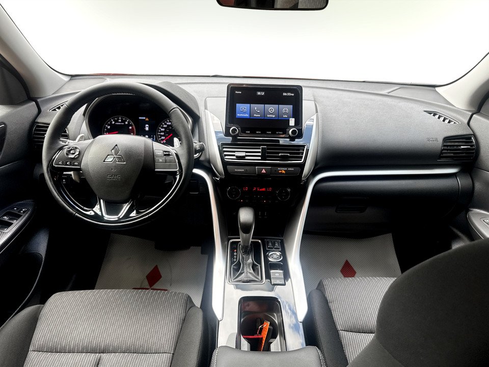 2026 Mitsubishi Eclipse Cross SE S-AWC in Kentville, Nova Scotia - 10 - w1024h768px