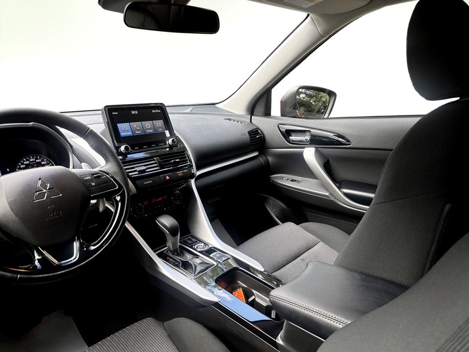 2026 Mitsubishi Eclipse Cross SE S-AWC in Kentville, Nova Scotia - 11 - w1024h768px