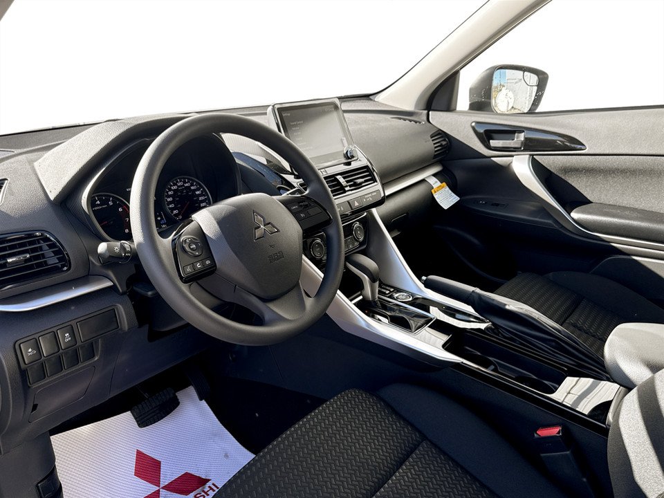 2026 Mitsubishi Eclipse Cross ES S-AWC in Kentville, Nova Scotia - 11 - w1024h768px