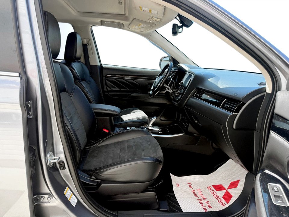 2019 Mitsubishi Outlander PHEV GT S-AWC, keyless entry, backup camera, Bluetooth in Kentville, Nova Scotia - 20 - w1024h768px
