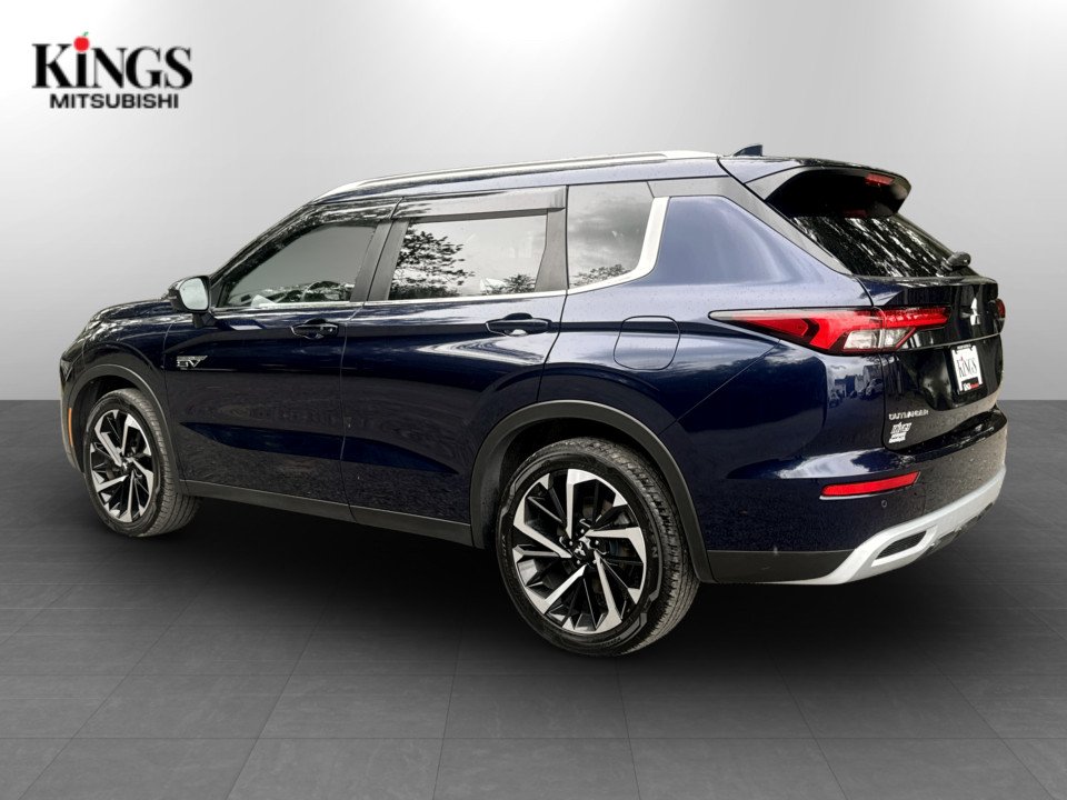 Mitsubishi Outlander PHEV SEL, keyless entry, backup camera, Bluetooth 2023 à Kentville, Nouvelle-Écosse - 3 - w1024h768px