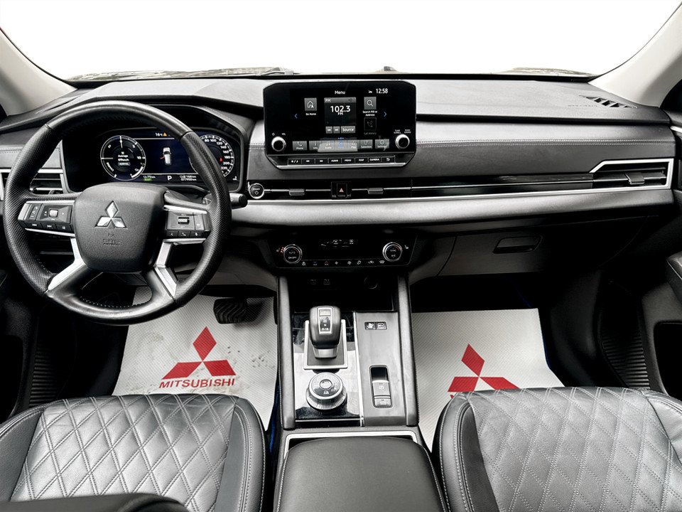 2023 Mitsubishi Outlander PHEV SEL, keyless entry, backup camera, Bluetooth in COLDBROOK, Nova Scotia - 10 - w1024h768px