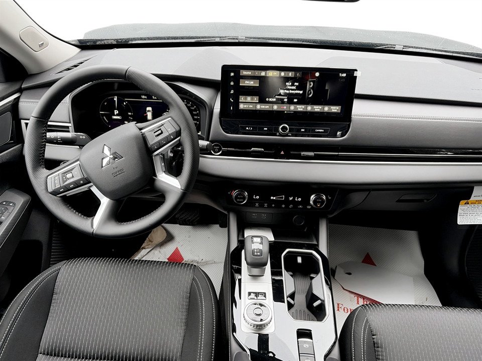 Mitsubishi Outlander Plug-in Hybrid ES S-AWC 2026 à Kentville, Nouvelle-Écosse - 10 - w1024h768px