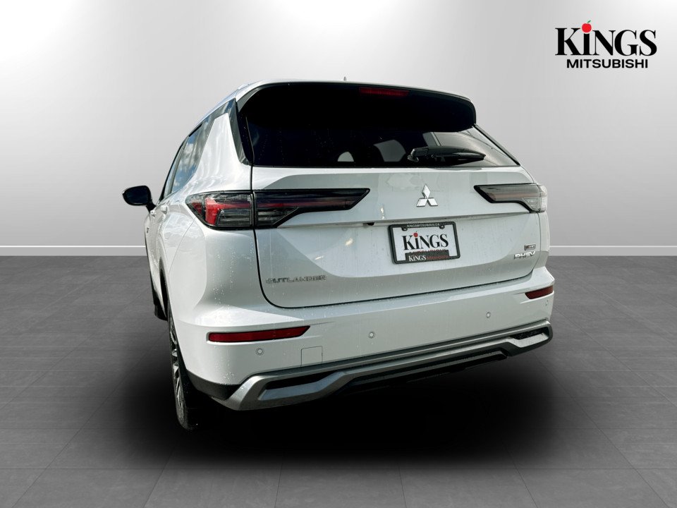 2026 Mitsubishi Outlander Plug-in Hybrid LE S-AWC in Kentville, Nova Scotia - 14 - w1024h768px