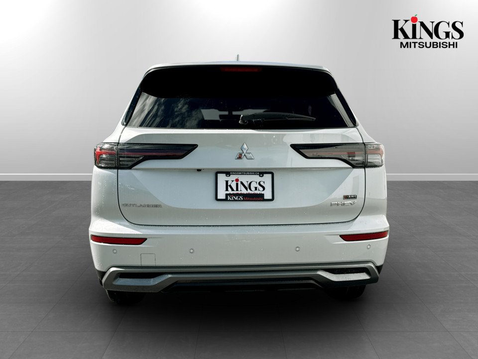 2026 Mitsubishi Outlander Plug-in Hybrid LE S-AWC in Kentville, Nova Scotia - 5 - w1024h768px