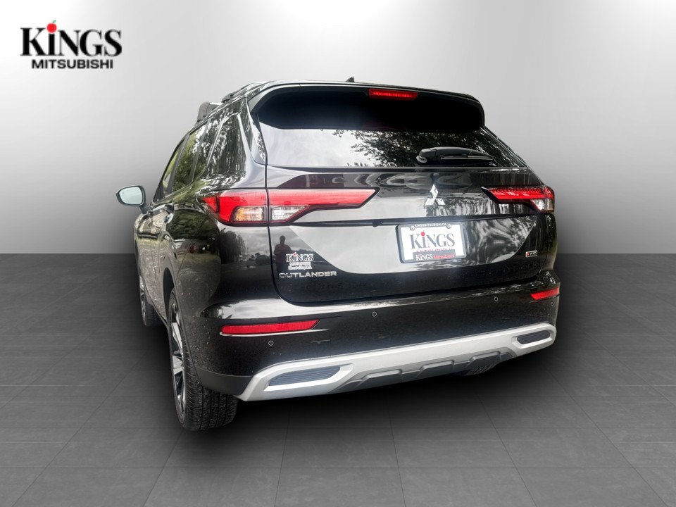2023 Mitsubishi Outlander SEL, keyless entry, backup camera, Bluetooth in COLDBROOK, Nova Scotia - 14 - w1024h768px
