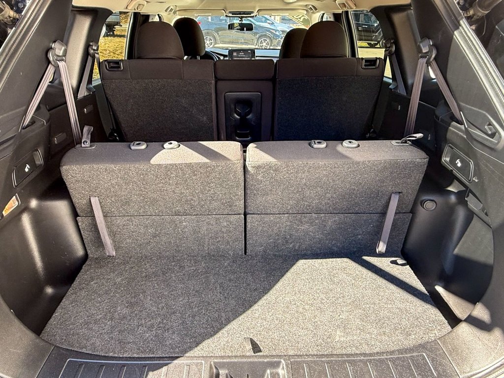 2024 Mitsubishi Outlander SE | AWD, Driver-assist, Spacious Interior in Kentville, Nova Scotia - 21 - w1024h768px
