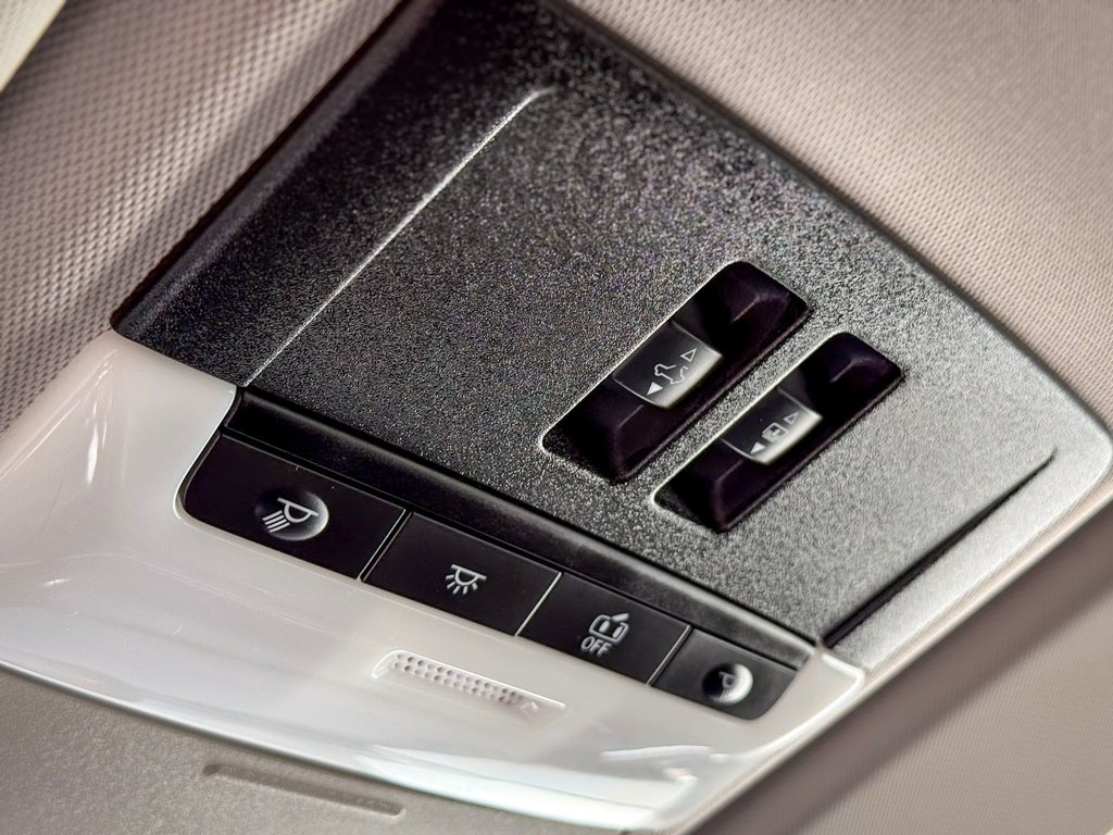 2024 Mitsubishi Outlander SE | AWD, Driver-assist, Spacious Interior in Kentville, Nova Scotia - 17 - w1024h768px