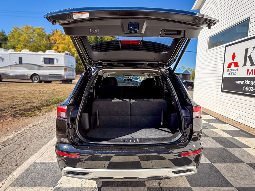 2024 Mitsubishi Outlander SE | AWD, Driver-assist, Spacious Interior in Kentville, Nova Scotia - 20 - w1024h768px