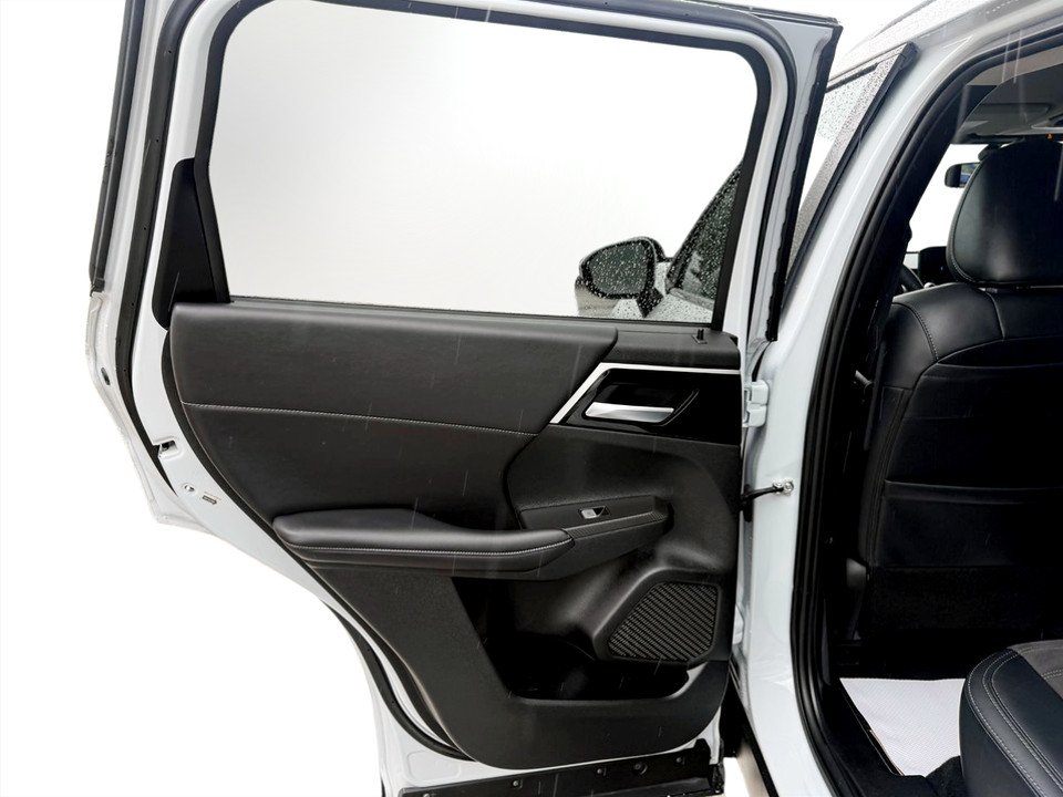 2024 Mitsubishi Outlander LE, keyless entry, Cruise control, Bluetooth in Kentville, Nova Scotia - 14 - w1024h768px