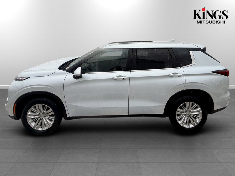 2024 Mitsubishi Outlander LE, keyless entry, Cruise control, Bluetooth in Kentville, Nova Scotia - 22 - w1024h768px