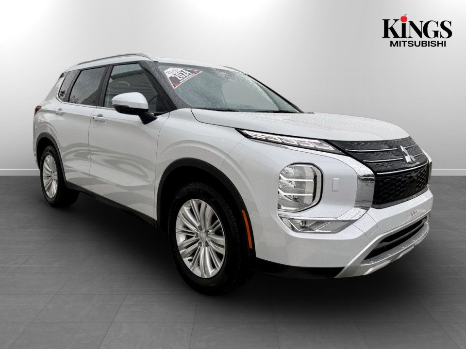 2024 Mitsubishi Outlander LE, keyless entry, Cruise control, Bluetooth in Kentville, Nova Scotia - 3 - w1024h768px