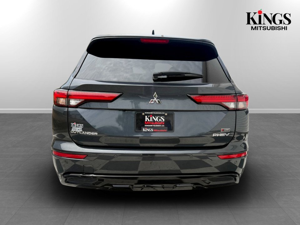 2024 Mitsubishi Outlander GT NOIR, keyless entry, backup camera, Bluetooth in COLDBROOK, Nova Scotia - 5 - w1024h768px