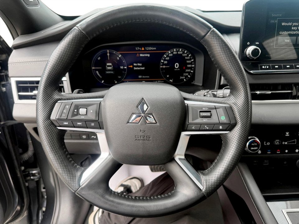 2024 Mitsubishi Outlander GT NOIR, keyless entry, backup camera, Bluetooth in COLDBROOK, Nova Scotia - 10 - w1024h768px