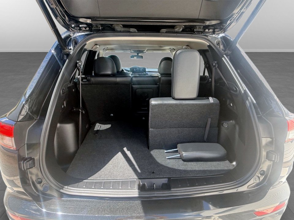 2024 Mitsubishi Outlander LE, keyless entry, backup camera, Bluetooth in COLDBROOK, Nova Scotia - 17 - w1024h768px