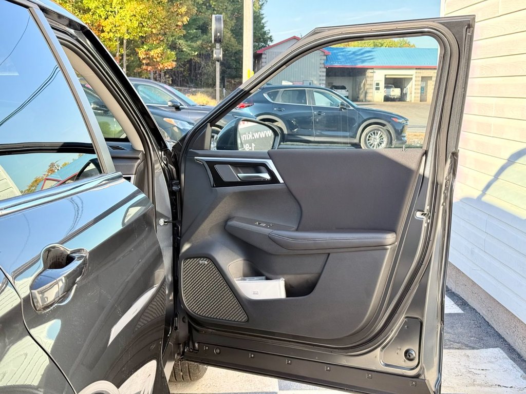 2025 Mitsubishi Outlander ES S-AWC in Kentville, Nova Scotia - 24 - w1024h768px