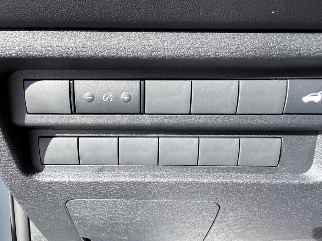 2025 Mitsubishi Outlander SE S-AWC in Kentville, Nova Scotia - 13 - w1024h768px