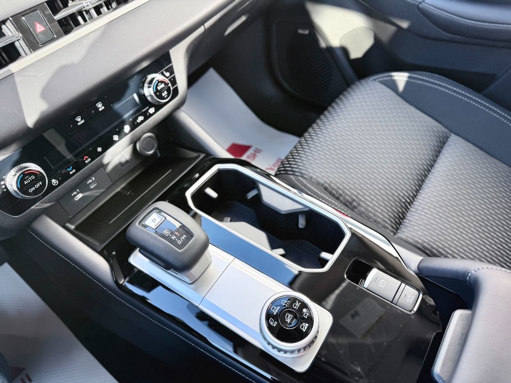 2025 Mitsubishi Outlander SE S-AWC in Kentville, Nova Scotia - 19 - w1024h768px