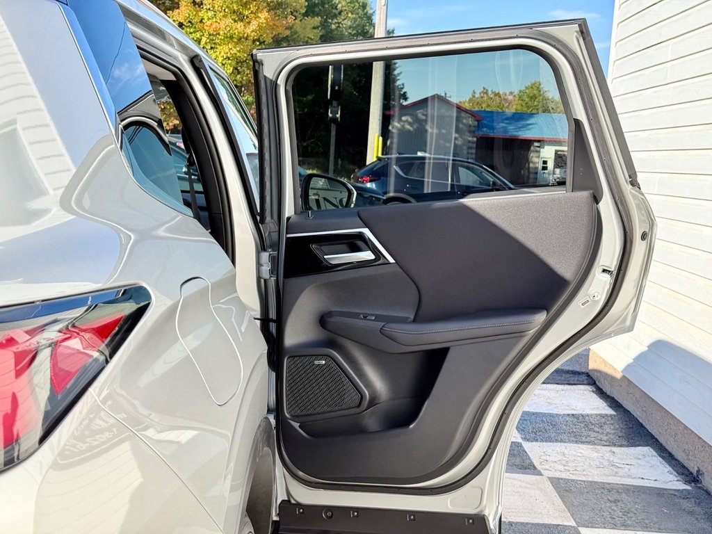 2025 Mitsubishi Outlander SE S-AWC in Kentville, Nova Scotia - 25 - w1024h768px