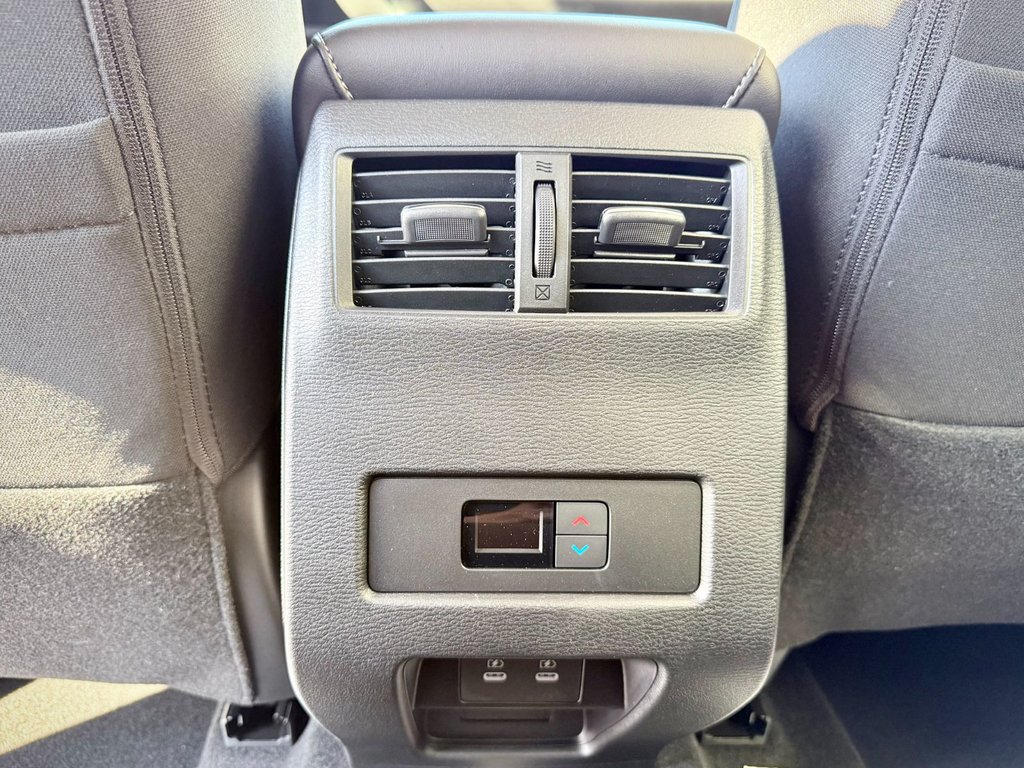 2025 Mitsubishi Outlander SE S-AWC in Kentville, Nova Scotia - 22 - w1024h768px