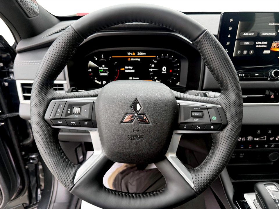 2026 Mitsubishi Outlander NOIR S-AWC in Kentville, Nova Scotia - 10 - w1024h768px